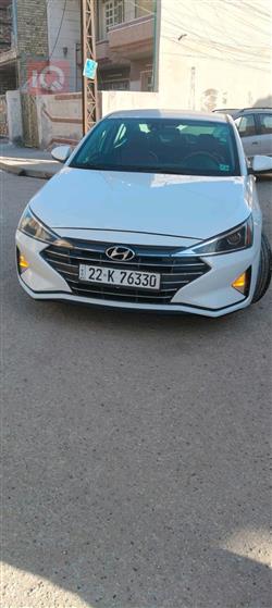 هیوندای ئەلەنترا